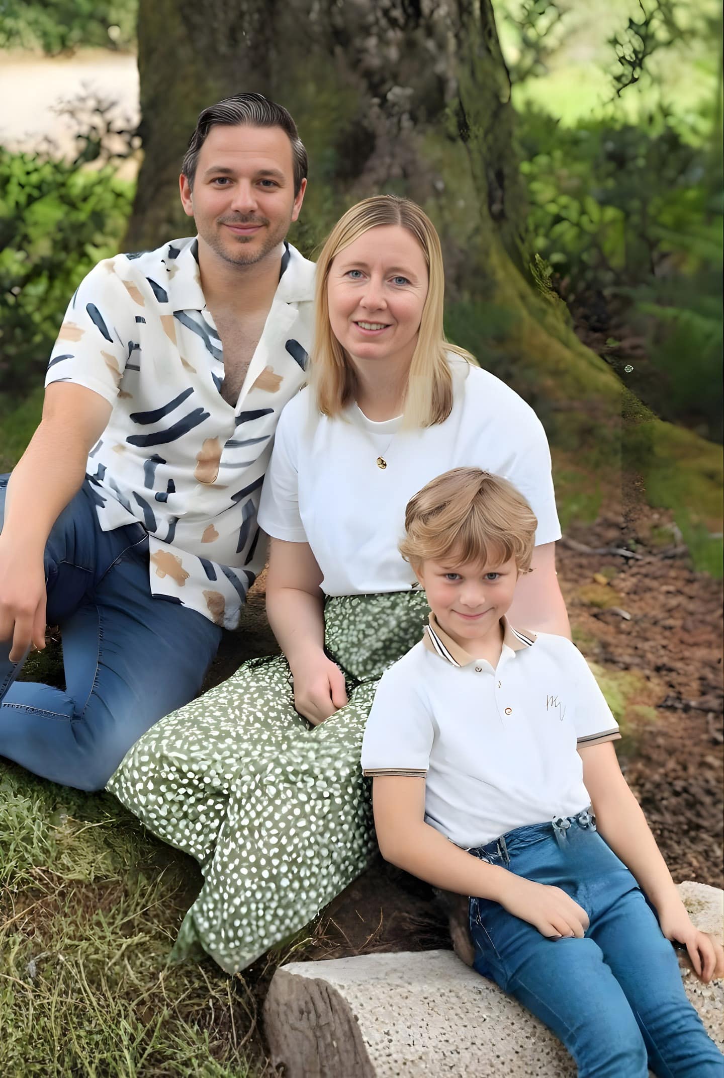 About Us Family - 1 Jacob Miller founder of Insure My Health - Private Health Insurance - with his family